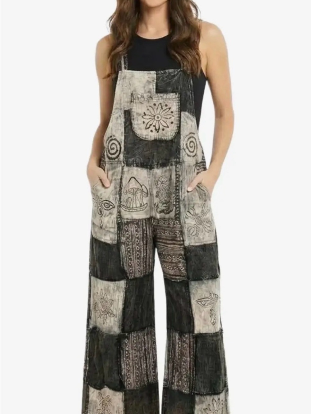 109–NWT Bohemian Patchwork Wide-Leg Jumpsuit in Black and Cream